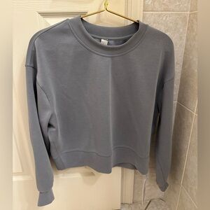 NWT Lululemon Perfectly Oversized Cropped Crew in Rhino Grey size 0